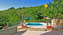 Holiday Apartment in San Francesco / Massa Lubrense, Sorrento area - 2 Bedrooms - Sleeps 4 - Sea View, Terrace, Shared pool